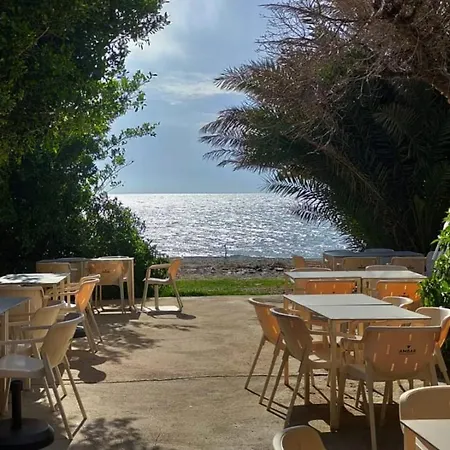 Con Piscina Cerca De La Playa غاروشا